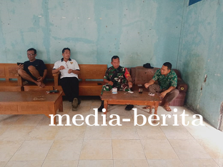 Pererat Silaturahmi Babinsa Komsos Dengan Perangkat Desa