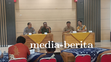 Danramil Hadiri Undangan Rapat Percepatan Vaksinasi PMK