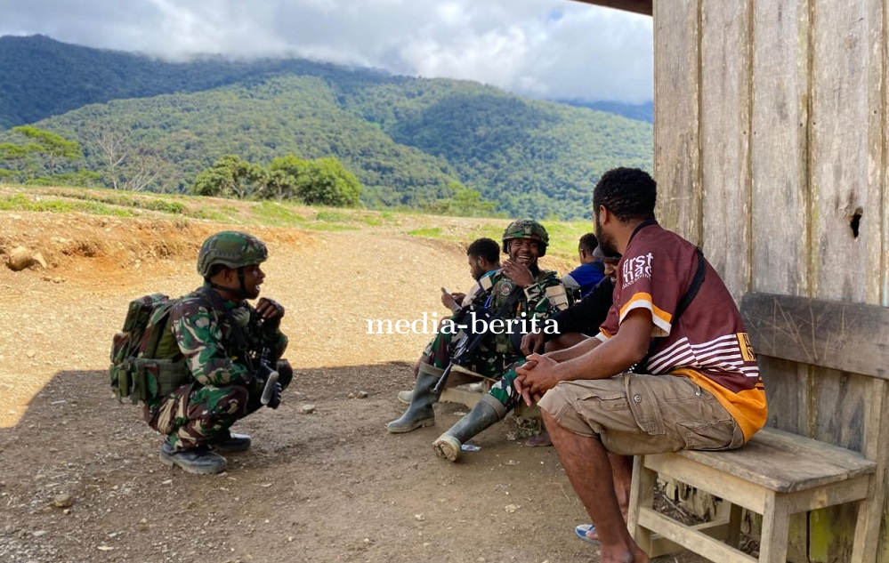 Merajut Kedekatan Lewat Anjangsana di Kampung Okyop