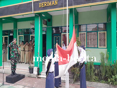 Disiplin dan Kepemimpinan Manfaat Upacara Bendera di Sekolah
