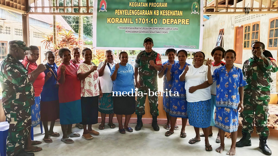 Komsos Kreatif Babinsa Koramil 1701-10/Depapre Ajak Warga Peduli Kesehatan dan Pertumbuhan Anak Usia