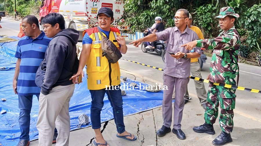 TNI-Polri dan BPBD Gencar Bersihkan Longsor, Akses Vital Jayapura Segera Dibuka