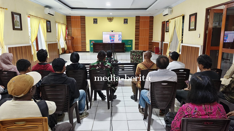 Dandim 1701/Jayapura Dampingi Orang Tua Calon Prajurit Ikuti Pengarahan Pangdam XVII/Cenderawasih