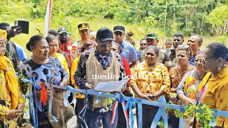 Dandim Jayapura Dampingi Bupati Tinjau Revitalisasi SMA Negeri 3 Sentani