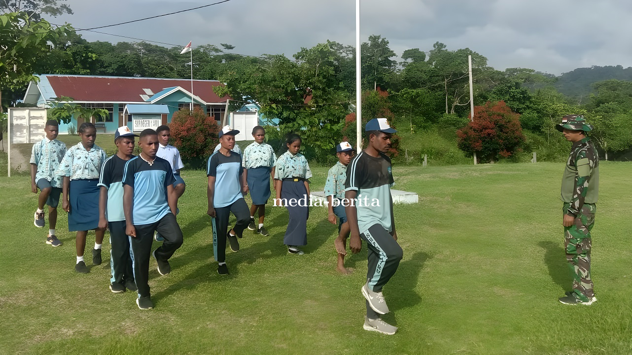 Jelang Hut RI Ke 78 TA 2023, Anggota Pos Ramil Airu Latihkan PBB 