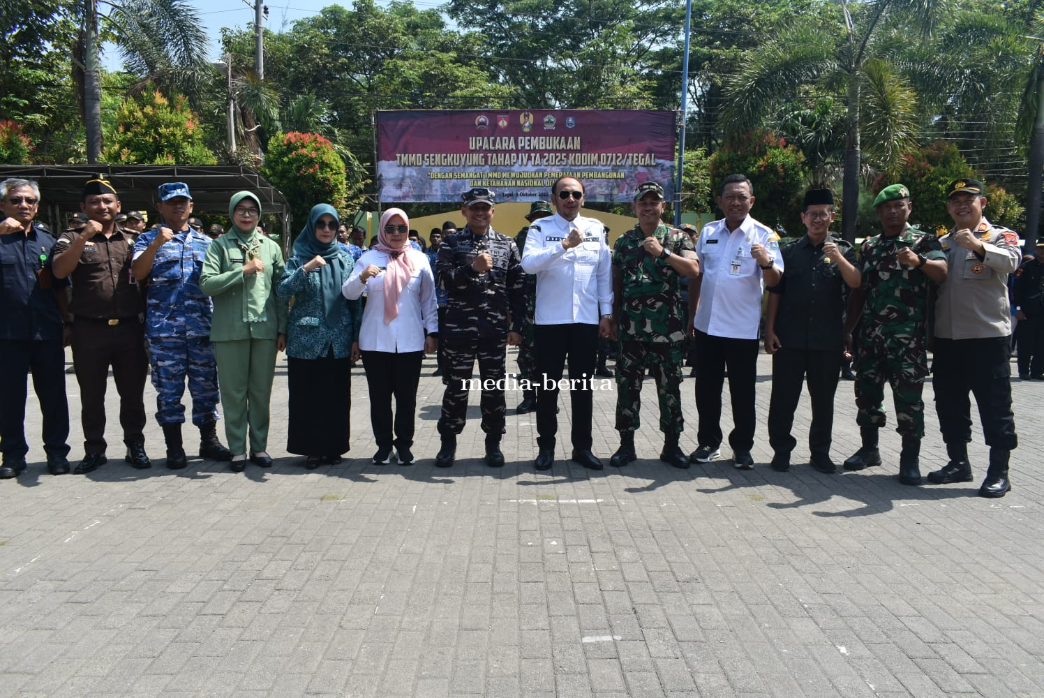 Upacara Pembukaan TMMD Sengkuyung Tahap IV Tahun 2025 Kodim 0712 Tegal di Wilayah Kota Tegal