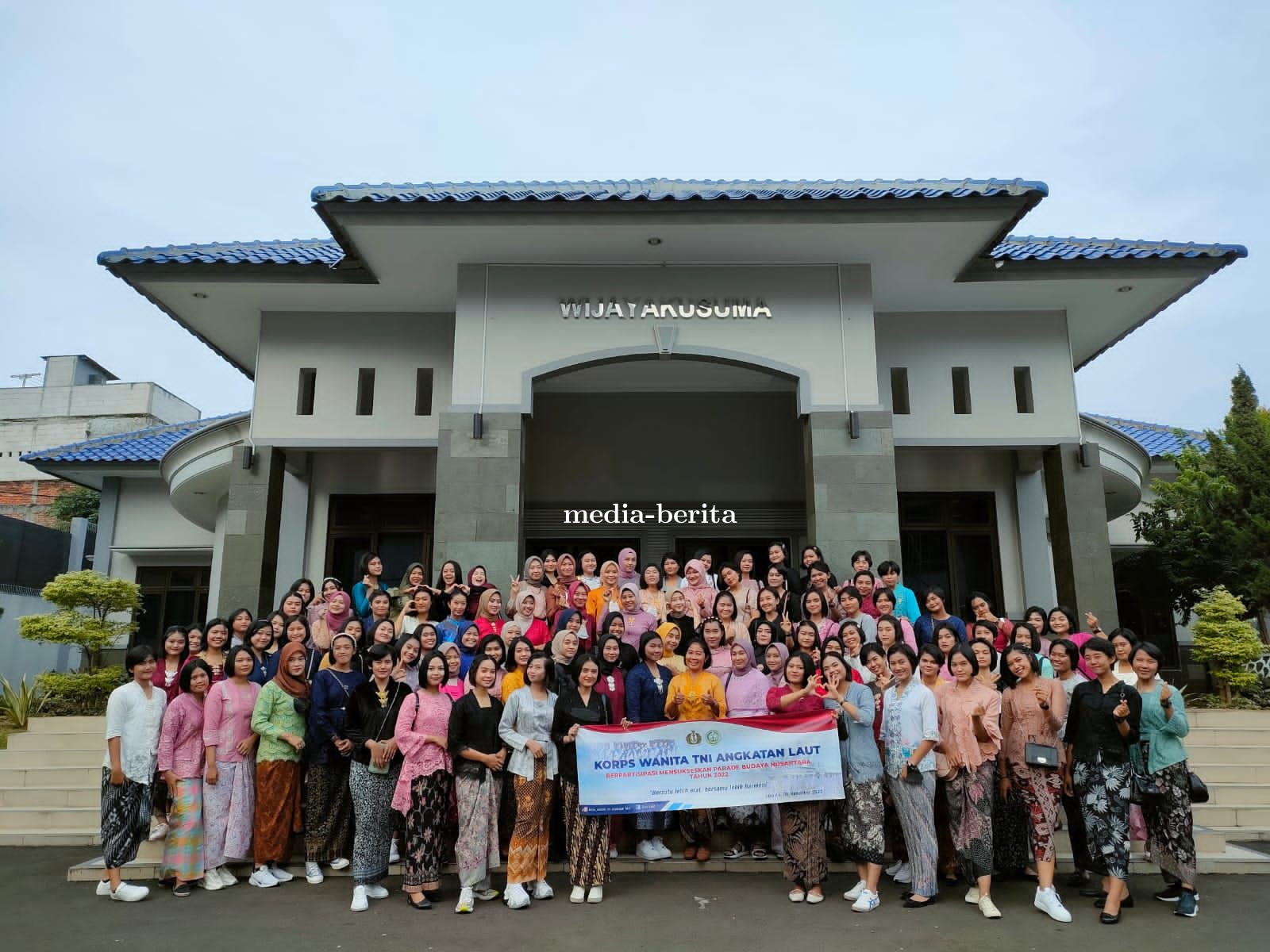 Cegah Paham Radikalisme, Korp Wanita TNI AL Ikuti Parade Budaya Nusantara