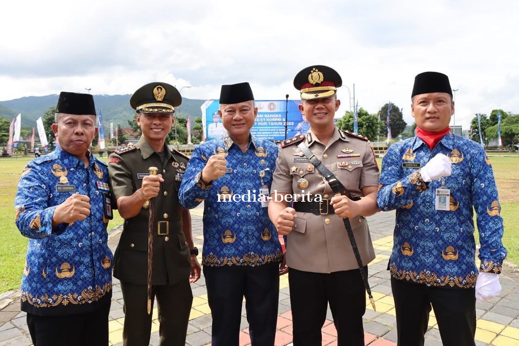 Antisipasi Gangguan Kamtibmas, Polres Banjarnegara Lakukan Pengamanan Upacara HUT Ke-51 KORPRI dan H