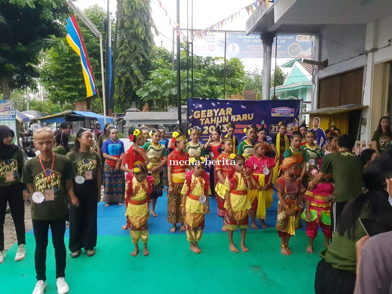 Seni Indah Ceria Banjarnegara Digelar Oleh Indomaret Fresh, Merayakan Jelang MalamTahun Baru 2023.  