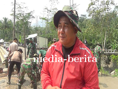 TMMD Reguler ke-120 Bangun Jalan Bersejarah di Desa Sijenggung