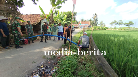 Sukseskan Ketahanan Pangan Danramil Dampingi Uji Coba Pompa Air Bantuan Kementan
