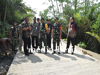 Kades Sijenggung Dampingi Kunjungan Wasev PJO TMMD Reguler ke-120 TA 2024