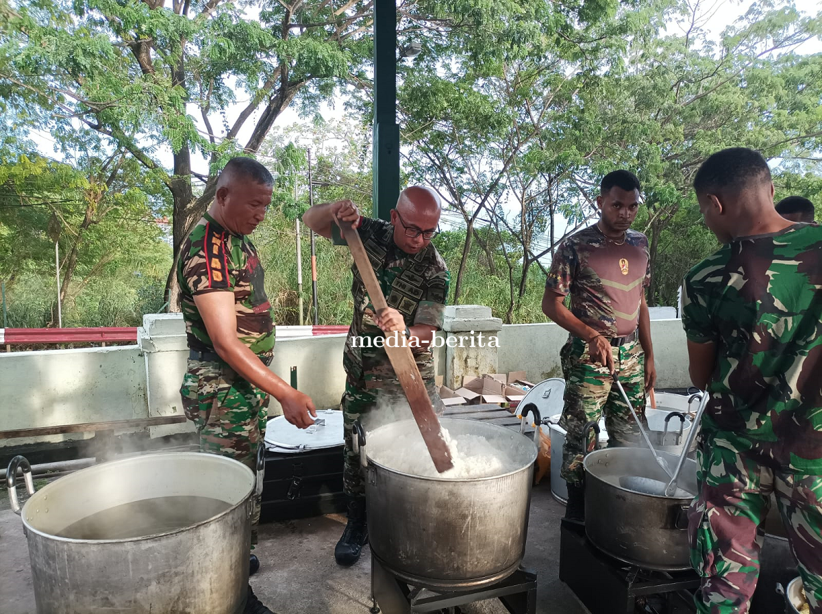 Siaga Bencana Dandim Jayapura Turun Langsung Cek Kelayakan Dapur Lapangan