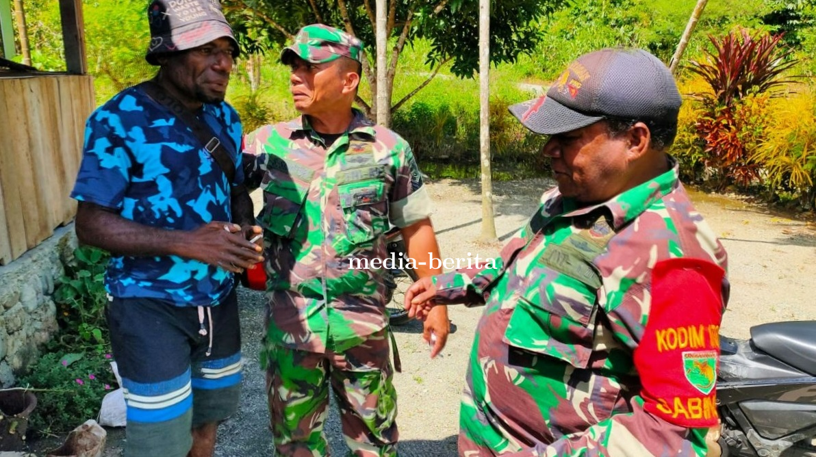 Babinsa Anjangsana Dengan Warga Binaan Di Pedalaman Waris