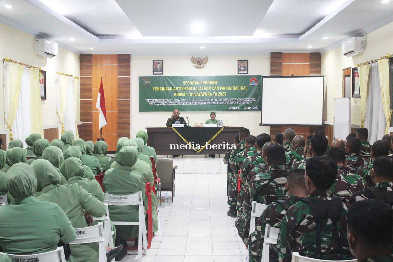 Dandim Jayapura Buka Sosialisasi Balatkom Dan Paham Radikal