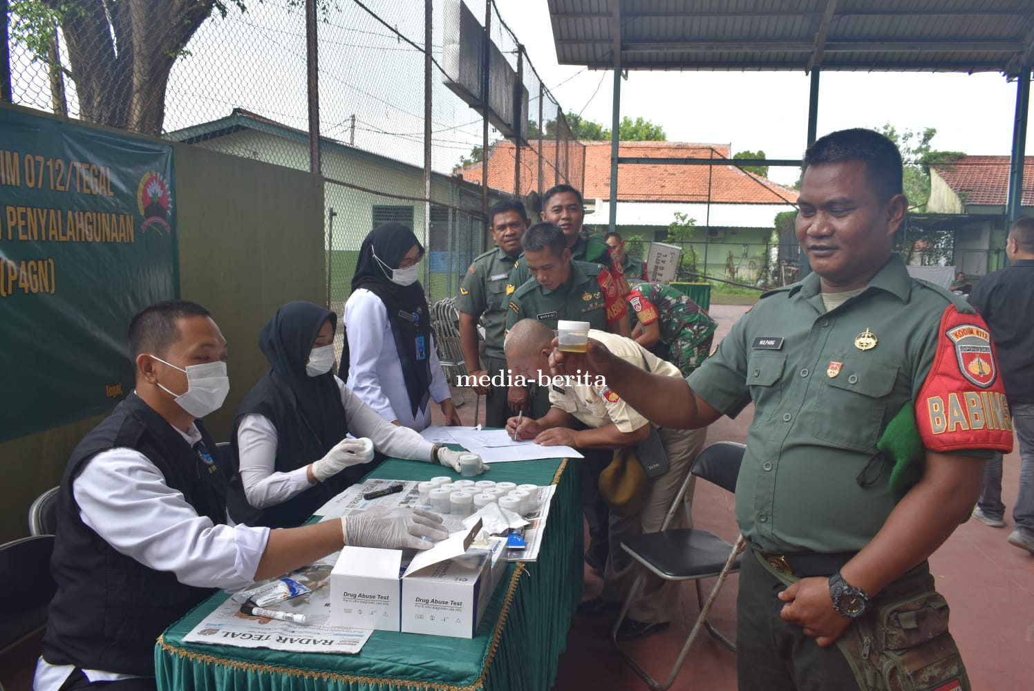 Kodim 0712 Tegal Gelar Sosialisasi Larangan Penggunaan Lampu Strobo dan Pemeriksaan Urine Prajurit d