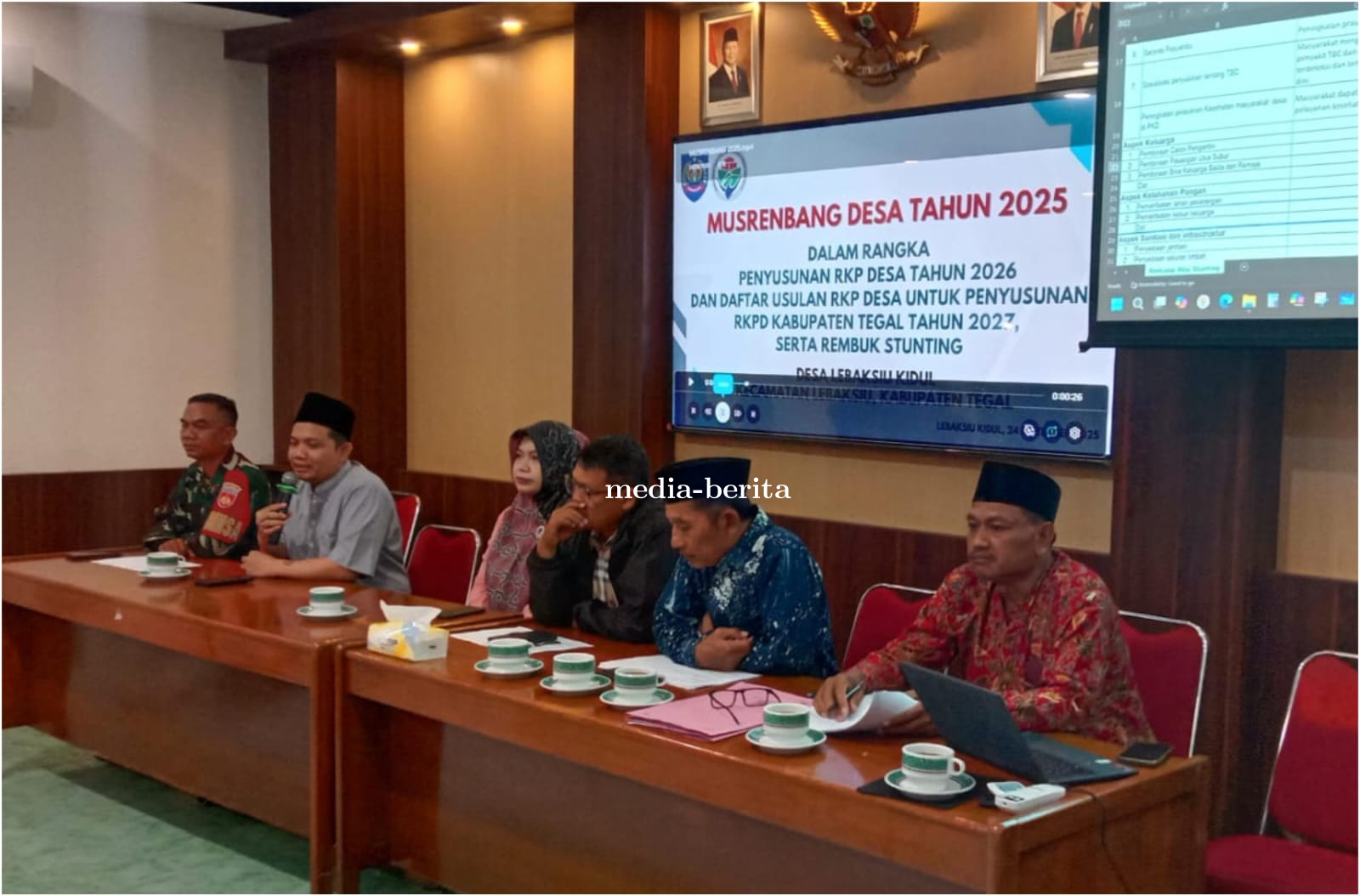 Babinsa Lebaksiu Kidul Hadiri Musrenbangdes dan Rembug Stunting di Desa Lebaksiu Kidul