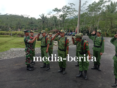 Babinsa Dan Babinkamtibmas Bersinergi Beri Pelatihan Linmas