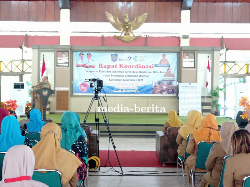 Kasdim 0712 Tegal Bersama Forkompinda Kabupaten Tegal Gelar  Rapat Koordinasi  Percepatan Penurunan 