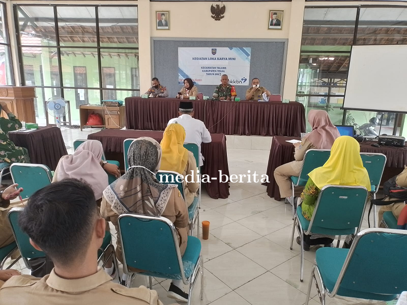 Rapat Mini Lokakarya Penurunan Stunting Di Kecamatan Talang Kabupaten Tegal 