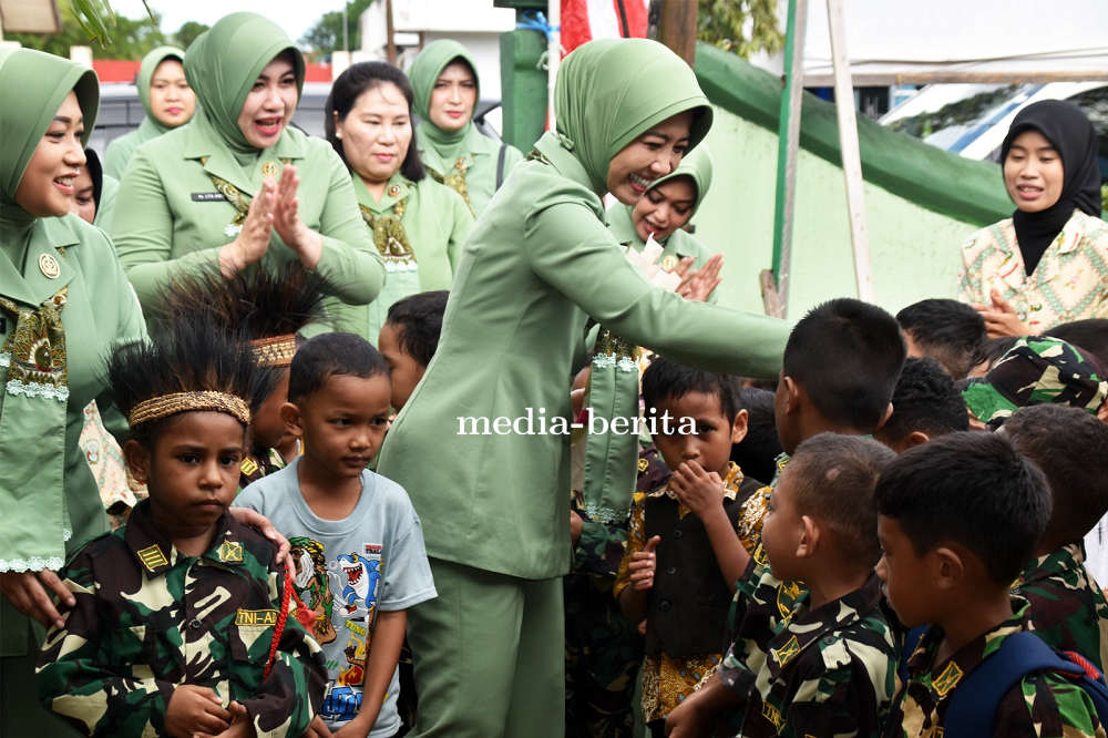 Ketua Yayasan Kartika Jaya Kunjungi Tk Kartika VI-9 Merauke, Disambut Penuh Keceriaan Anak-Anak