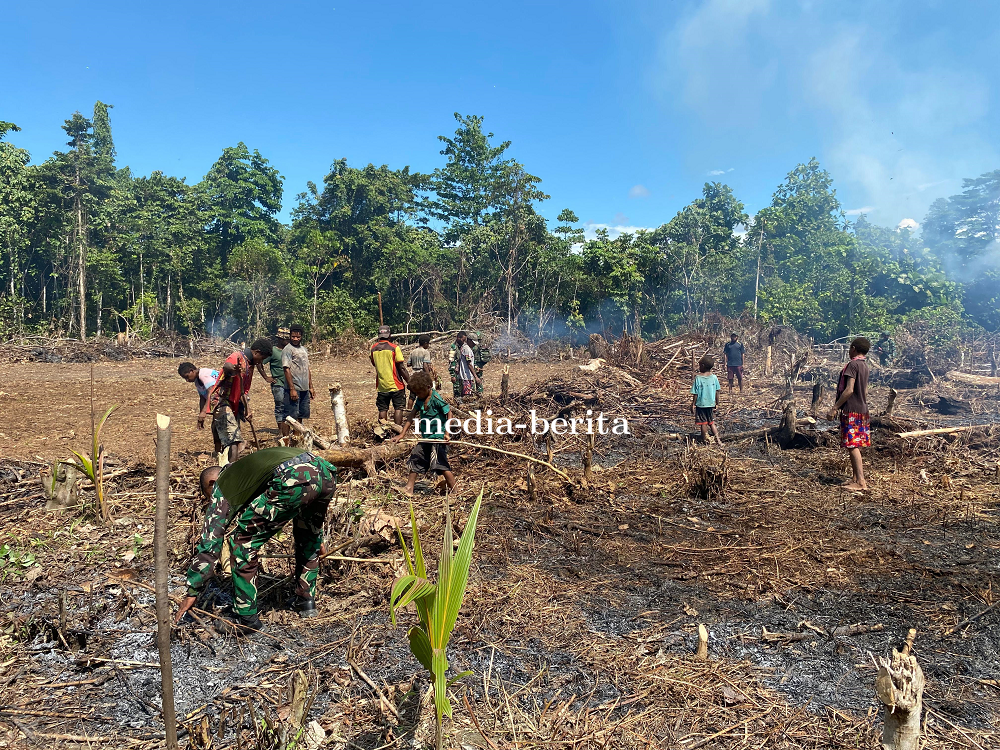 Ketulusan di Tengah Keterbatasan, Gotong Royong Bersama Masyarakat Muara