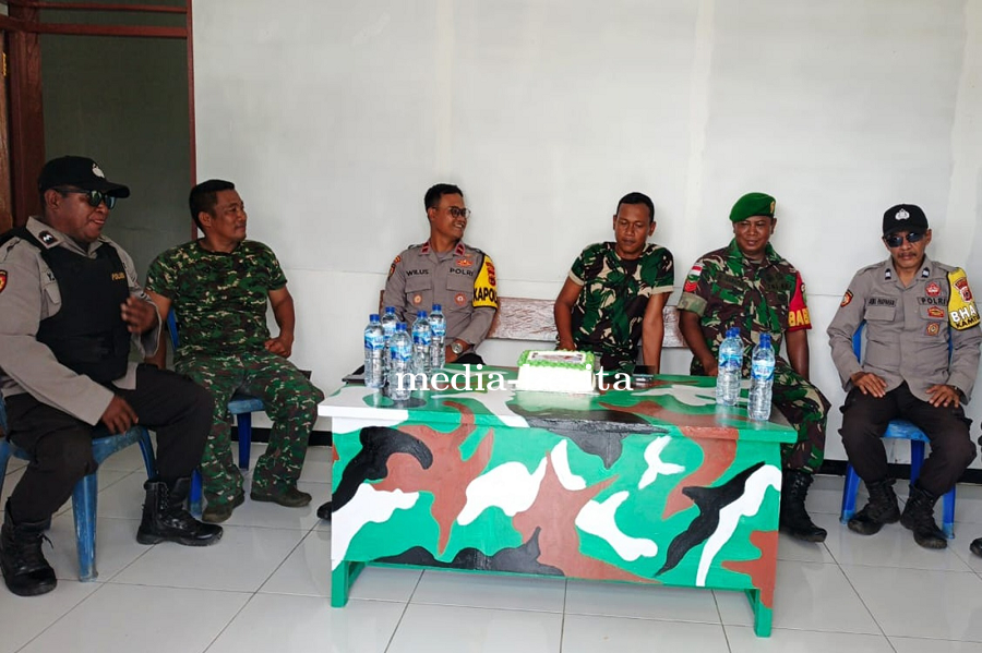 HUT ke-80 TNI, Koramil 1707-03/Okaba Dapat Kejutan Dari Kapolsek Okaba