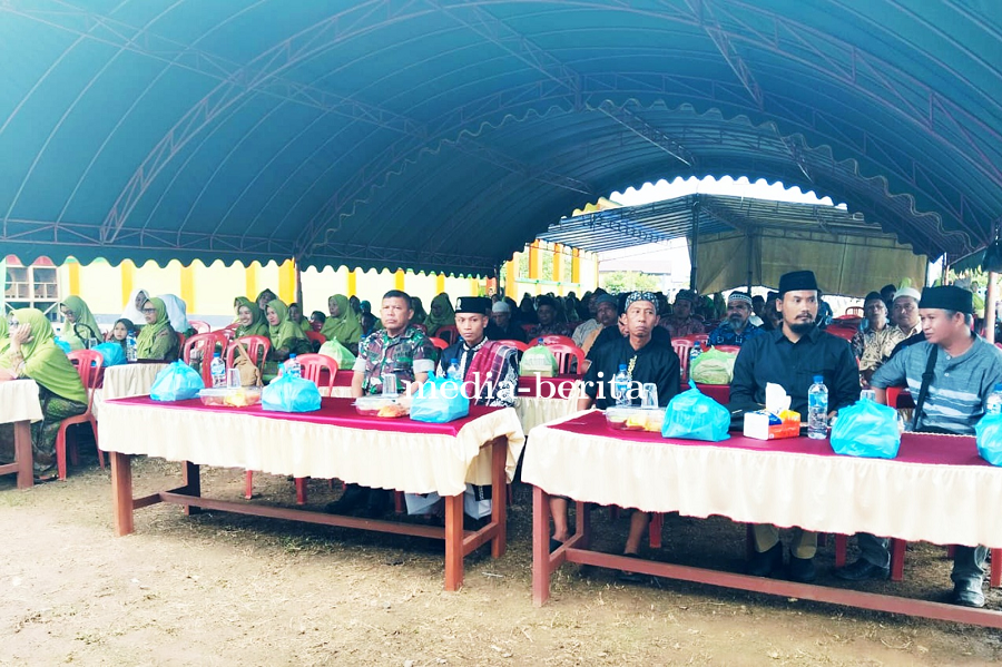 Perkuat Iman Teguhkan Kepribadian, Danramil Ulilin Hadiri Pengajian Rutin Muslimat NU 