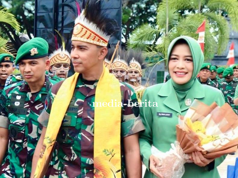 Keluarga Letjen TNI Lucky Avianto Ikhlas Mewakafkan Kembali Blusukan di Hutan Papua