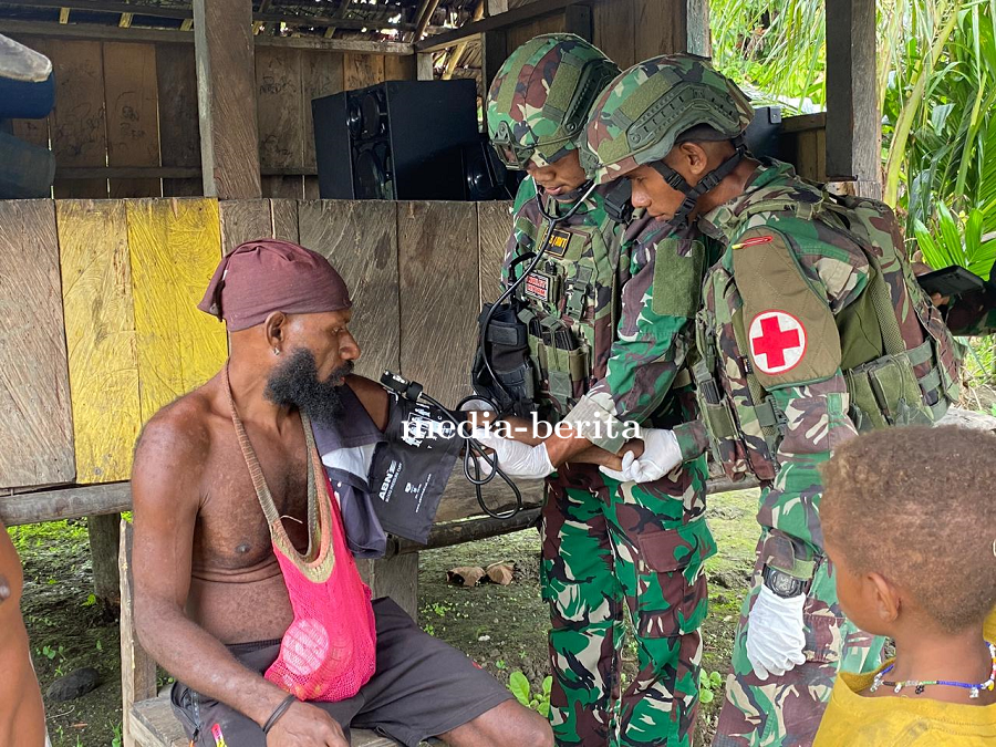 Akses Terbatas Tak Lagi Menjadi Hambatan, Warga Kampung Muara Nikmati Layanan Kesehatan Gratis TNI