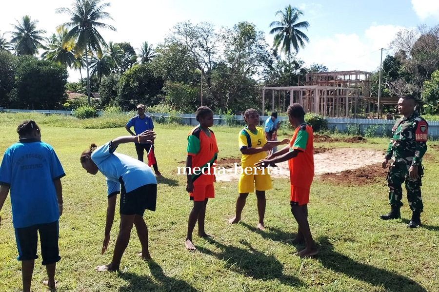 Babinsa Elikobel Hadir, Berikan Semangat Calon Atlit Merauke Untuk Berani Tampil