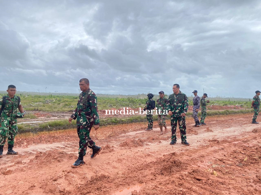 Pangdam XXIV/MT Tinjau Food Estate Wanam, Perkuat Komitmen Ketahanan Pangan Nasional