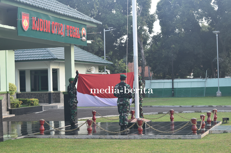 Bacakan Amanat Pangdam Iv Diponegoro, Kasdim Tegal Pimpin Upacara Bendera 17-an Bulan Juni 2024