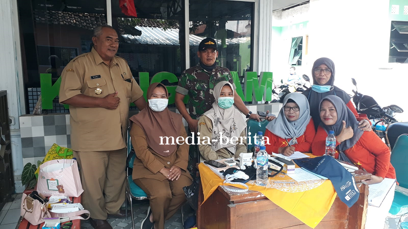 Babinsa Talang Dampingi Kegiatan Posyandu