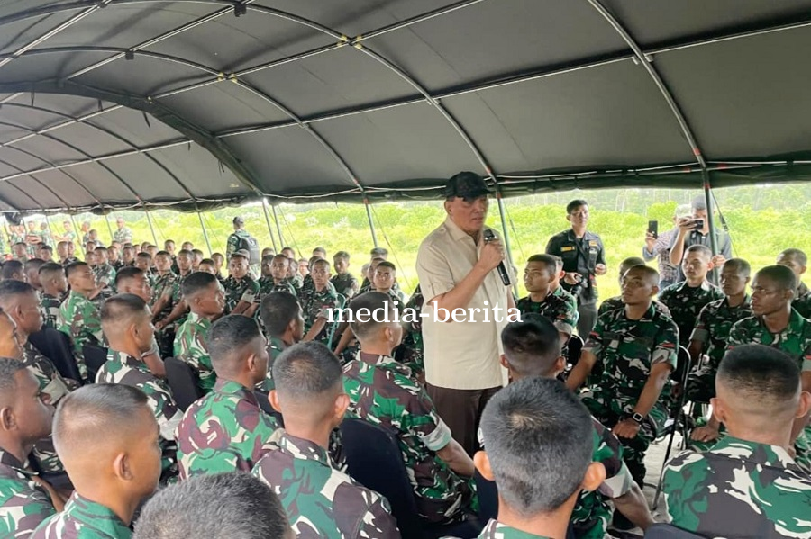 Menhan RI Kunjungi Merauke, Tinjau Satuan dan Beri Pengarahan Prajurit TNI