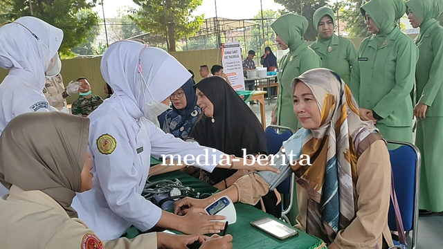 HUT TNI Ke-79, Kodim Tegal Gelar Bakti Kesehatan Pengobatan Gratis, Penyerahan Paket Sembako dan Mak