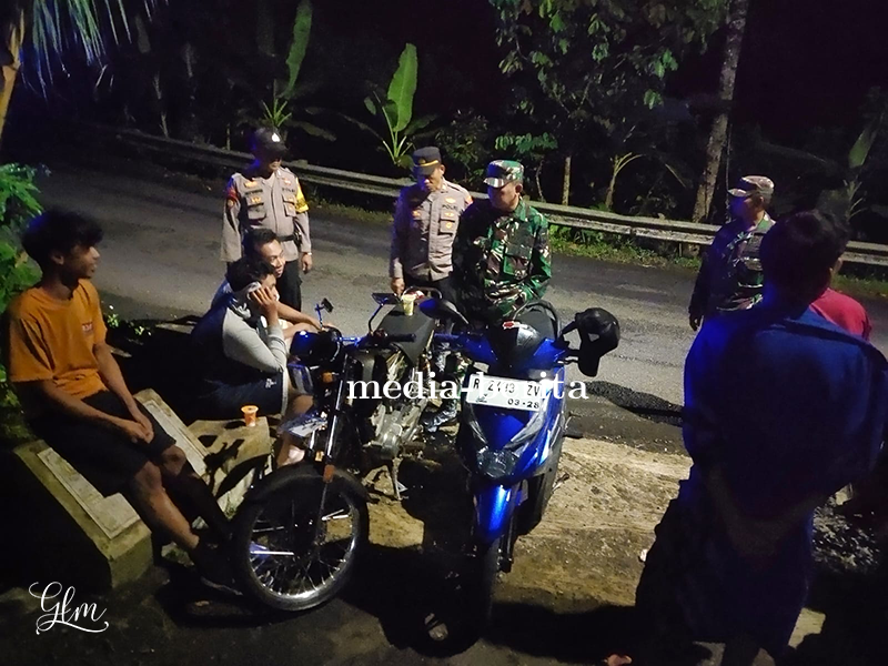 Wujud Nyata Sinergitas TNI Polri Melaksanakan Patroli Malam