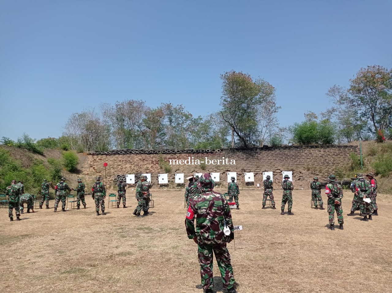 Kodim 0712 Tegal Menggelar Laihan Menembak TW  III Tahun 2023