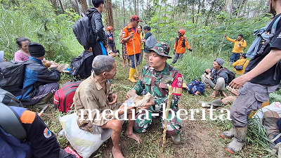 Evakuasi Berpacu dengan Waktu di Longsor Pandanarum
