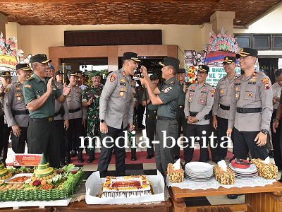 Dandim Banjarnegara Berikan Ucapan Selamat HUT Bhayangkara ke-78