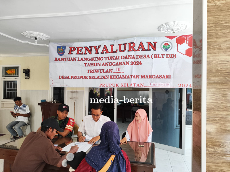 Serka Wijianto Damping Pembagian BLT DD Desa Prupuk Selatan