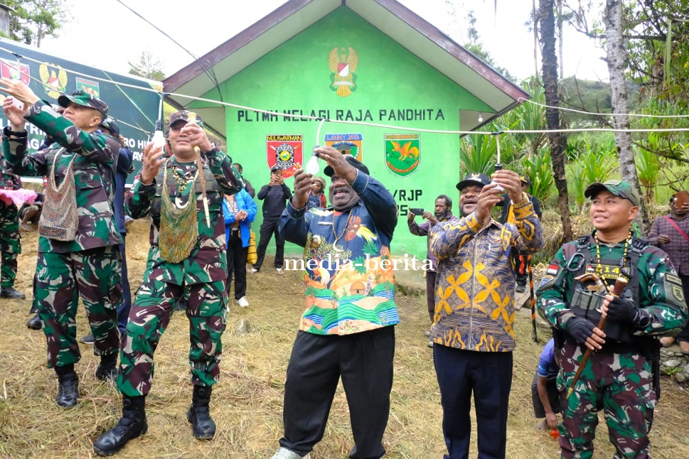 Dulu Gelap Gulita, Kini Terang Benderang: Kebahagiaan Warga Malagai Sambut Hadirnya Listrik