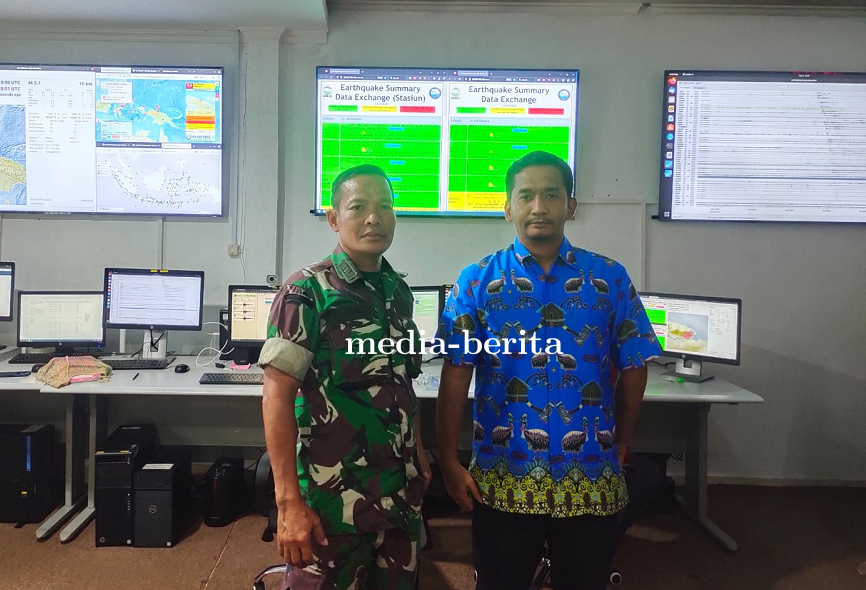 Terjadi Rentetan Gempa Pasiter Kodim Jayapura Pantau Situasi Langsung Ke BMKG