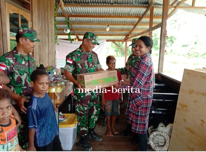 Aksi Sosial Danramil Bersama Babinsa Muara Tami Berbagi Kasih 