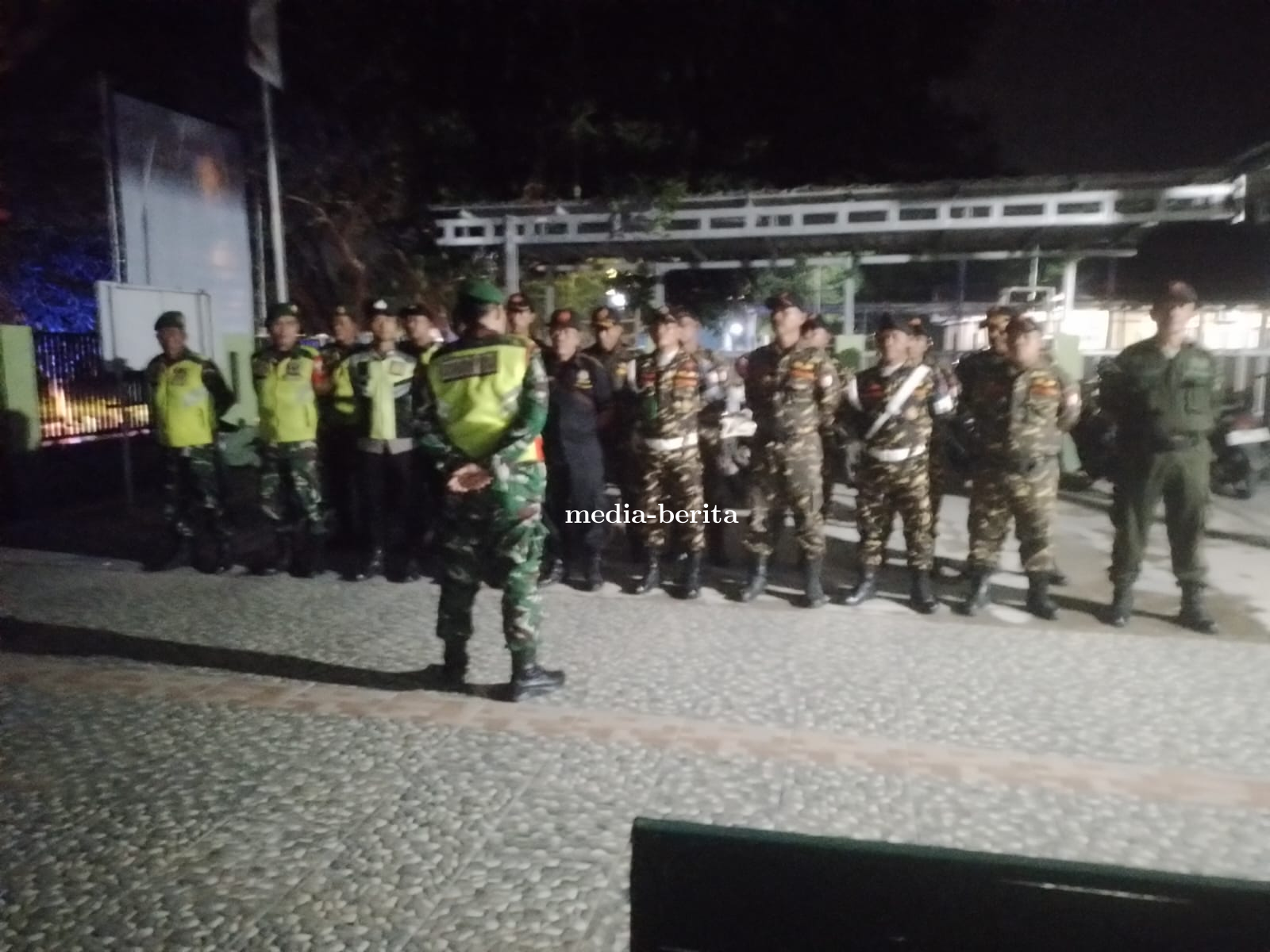 Kodim 0712 Tegal Laksanakan Patroli Mandiri Gabungan Bersama Ormas Di Wilayah Kecamatan Dukuhwaru