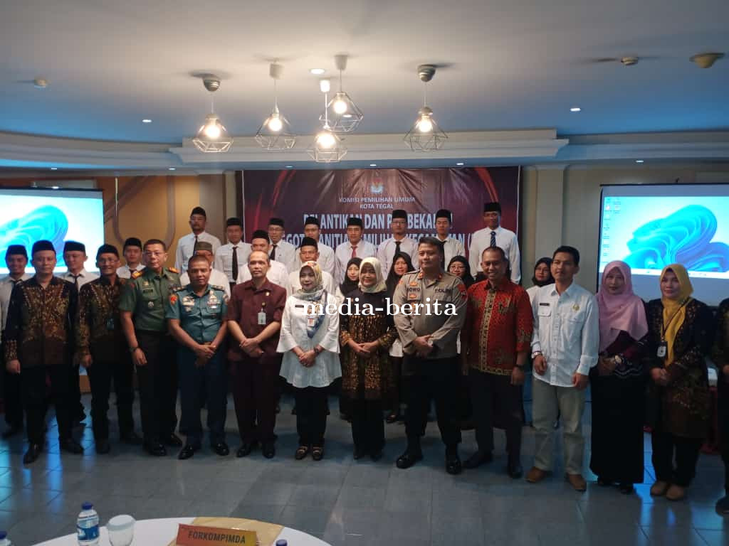 Danramil 04 Sumurpanggang Hadiri Pelantikan dan Pembekalan Anggota PPK Pemilihan Umum Tahun 2024