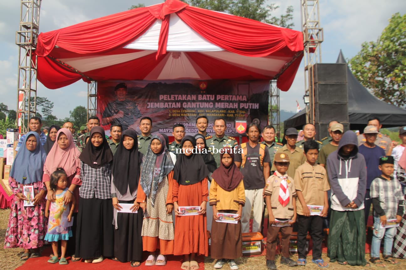 Pangdam IV Diponegoro Didampingi Dandim 0712 Tegal Laksanakan Peletakan Batu Pertama Jembatan Gantun
