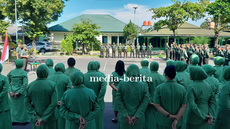 Dandim Tegal Pimpin Upacara Korps Raport Kenaikan Pangkat Periode 1 April 2024
