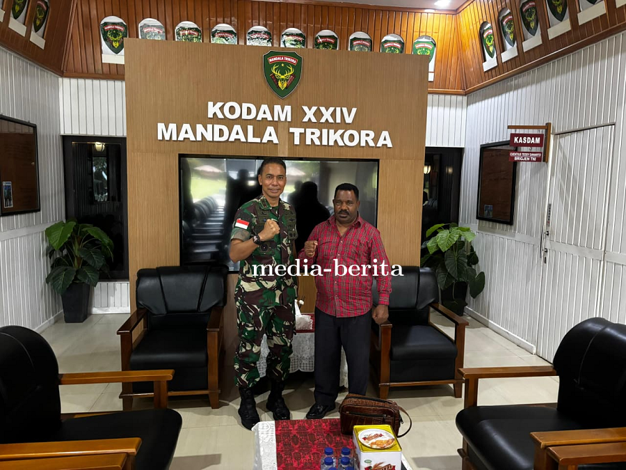 Pangdam XXIV/Mandala Trikora Terima Audiensi Staf Khusus Menteri Pertahanan RI