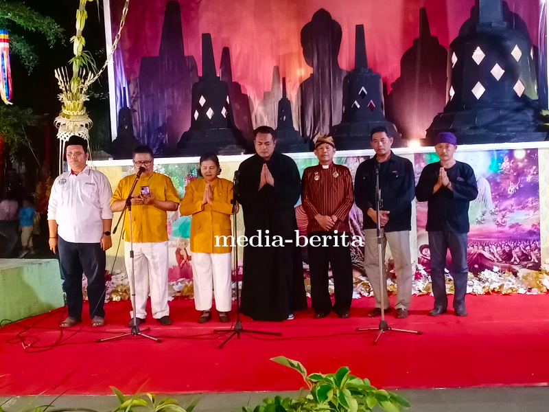 Babinsa Slawi Hadiri Kegiatan Ramah Tamah Dharma Santi Umat Budha
